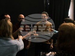 Марий Росен поставя „Жената – Конбини“ в Народния театър, снимка – Народен театър/ Петко Мавродиев