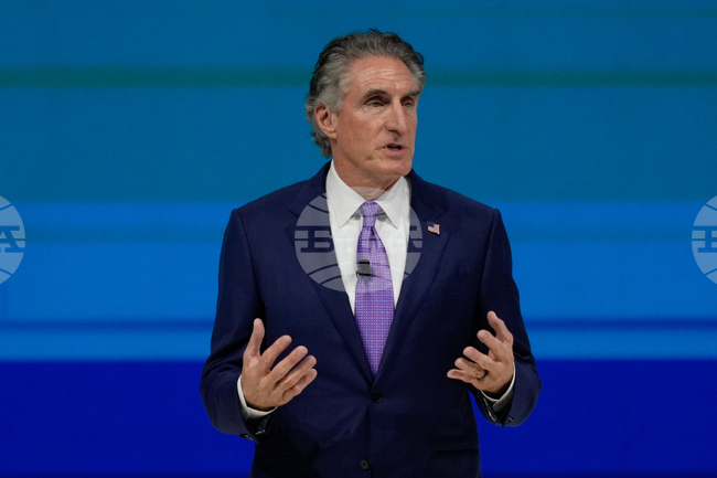 CORRECTION Emirates Oil Summit