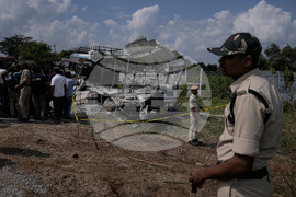 CORRECTION India Bus Accident