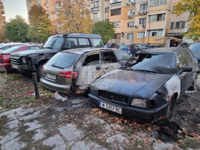 Още няма задържани за палежа на три автомобила в Монтана, семейна собственост на полицай и инспектор по труда