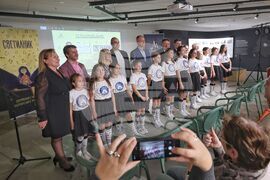 Централни хали - „Светилник: Че какво без песен е светът“ - инициатива