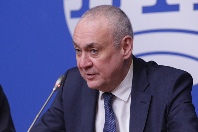 Делегация на софийското Висше училище по застраховане и финанси е в Скопие за среща с партньорски университети в Република Северна Македония