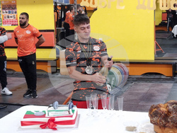 Русе - вдигане на тежести - Дениз Данев - посрещане