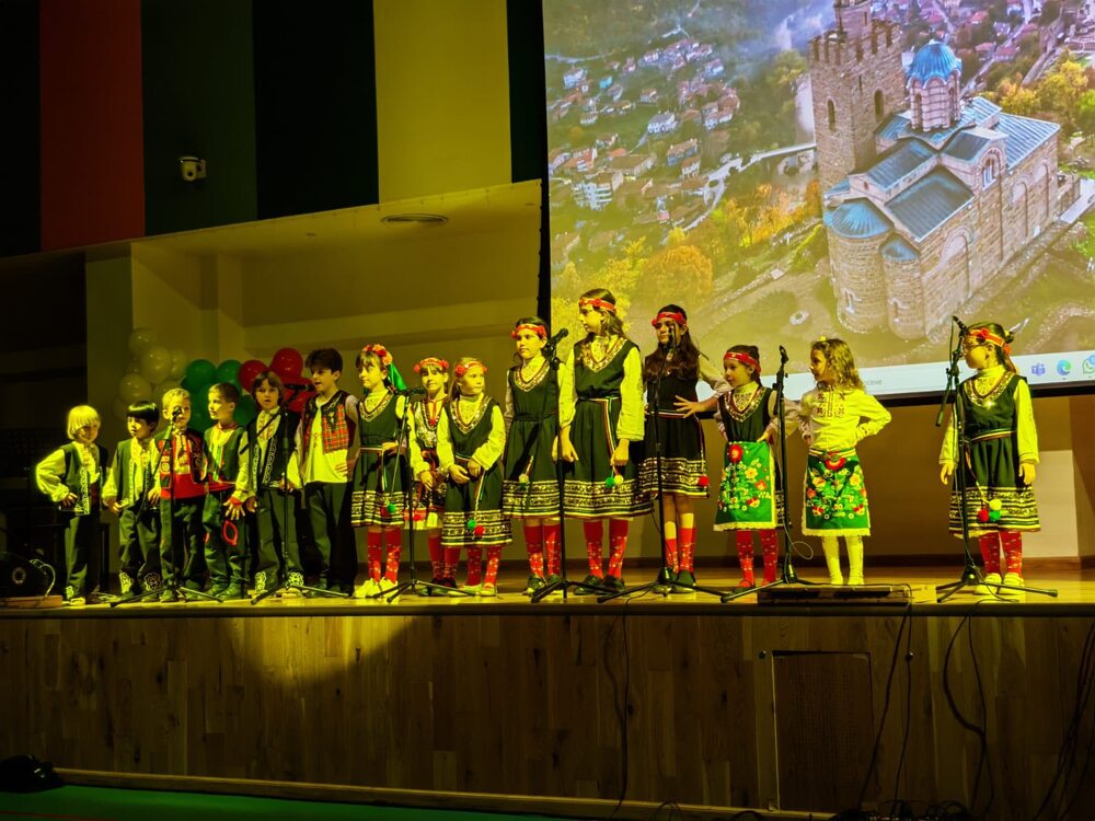 Тържество по повод Деня на народните будители се състоя на 1 ноември в Дубай