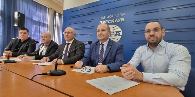 Пресконференция на ПП „Възраждане“ на тема „Акценти от изминалото заседание на Общинския съвет в Шумен“