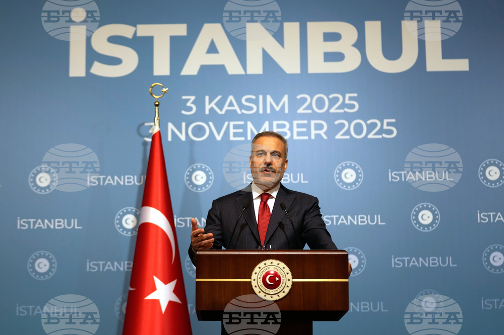  "Хамас" е готов да предаде властта на комитет от палестинци, каза турският външен министър 