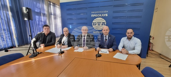 Общински съветници от „Възраждане“ ще внесат в Административния съд в Шумен жалба срещу приета Наредба за организация на движението 