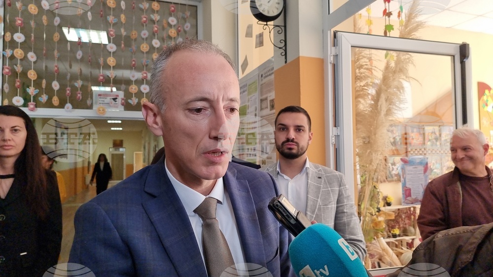 Education Minister: Language Integration Features High Among School Act Amendments