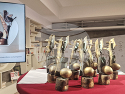 Национален център за книгата - Литературни награди „Перото"