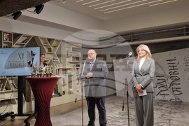 Литературни награди „Перото"