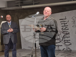 Литературни награди „Перото"