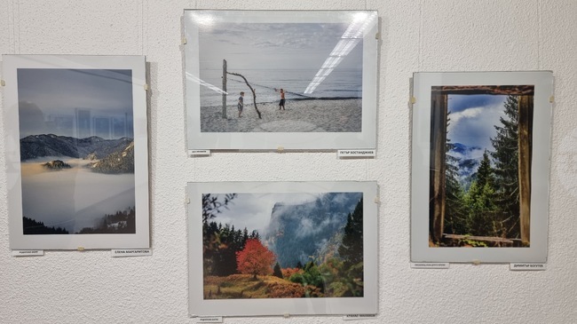 Млади фотографи представят благотворителна изложба в Смолян