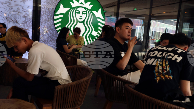 "Старбъкс" продава контрола върху операциите си в Китай на "Боюй" и се стреми към бърз растеж