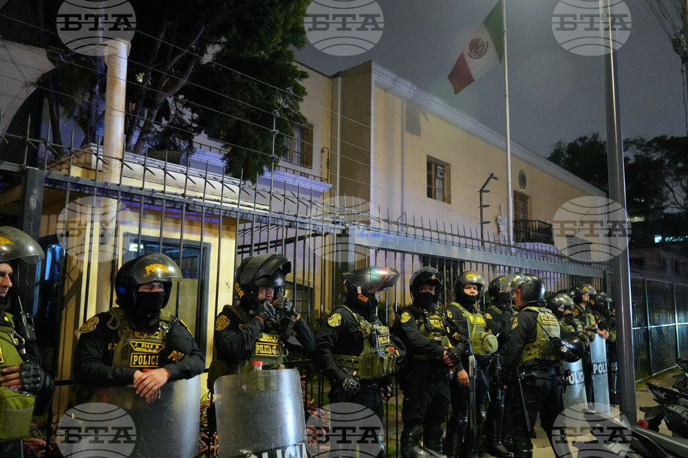 Бразилия поема дипломатическото представителство на Мексико в Перу след разрив заради убежище за бивш премиер