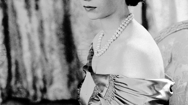 Неподражаемият стил на Елизабет Втора ще бъде във фокуса на голяма изложба в Лондон