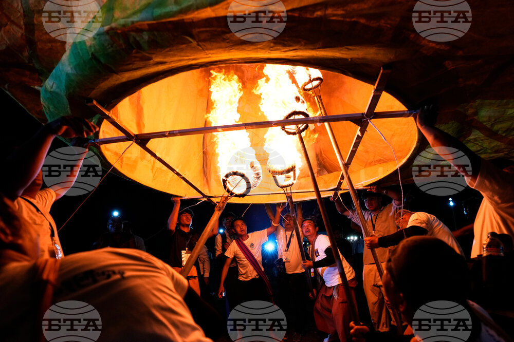 Myanmar Hot Air Balloon
