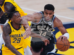 Bucks Pacers Basketball