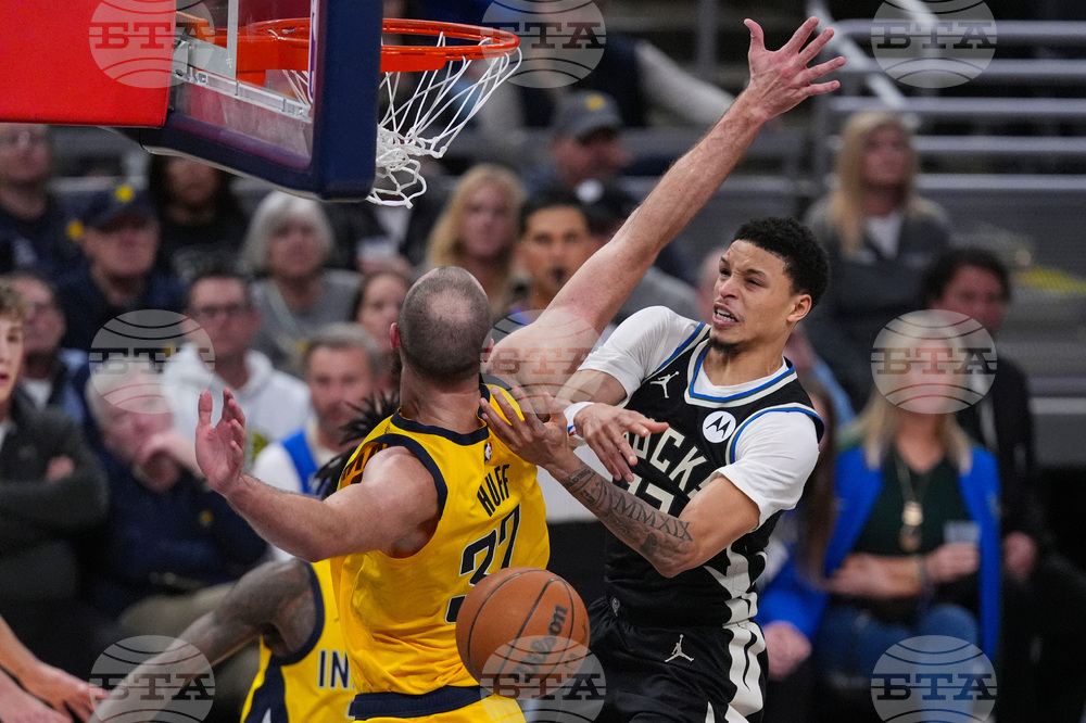 Bucks Pacers Basketball