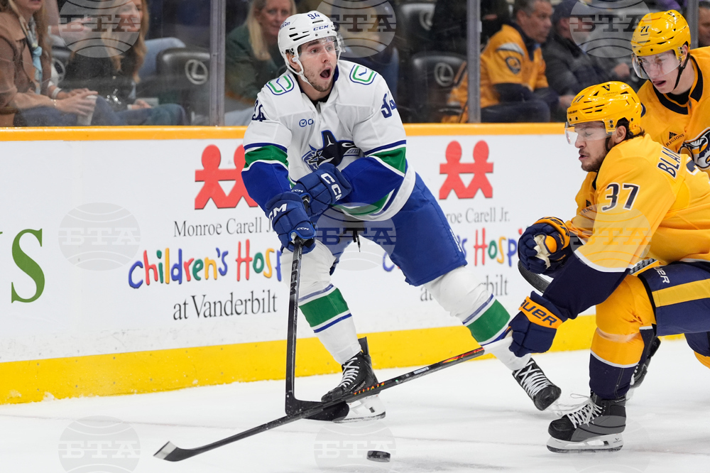 Canucks Predators Hockey