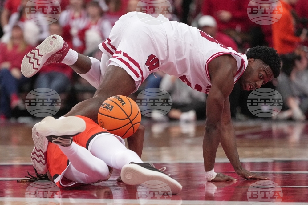 Campbell Wisconsin Basketball