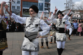 Бургас - Трети март - голямо празнично хоро