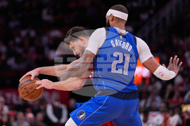 Mavericks Rockets Basketball