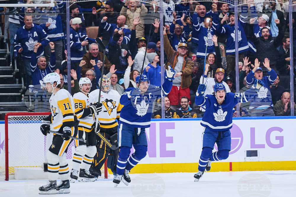 Penguins Maple Leafs Hockey