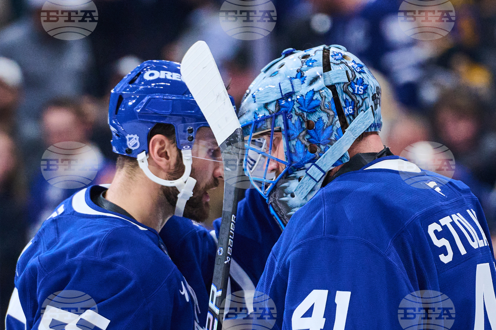 Penguins Maple Leafs Hockey
