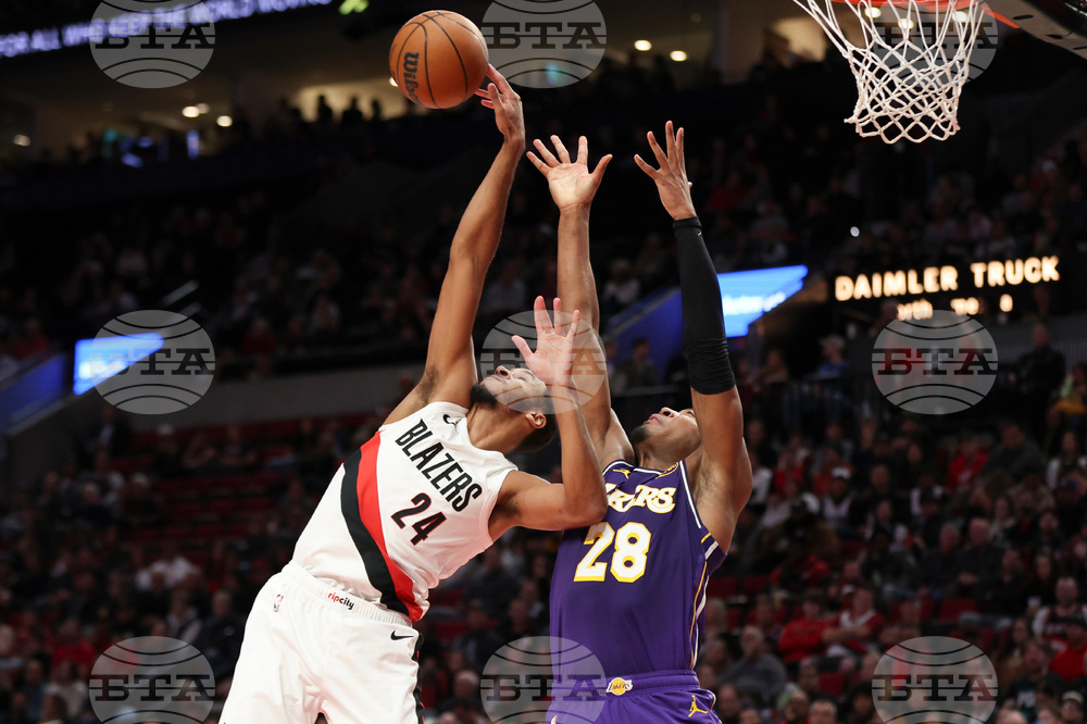 Lakers Trail Blazers Basketball