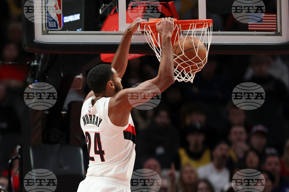 Lakers Trail Blazers Basketball