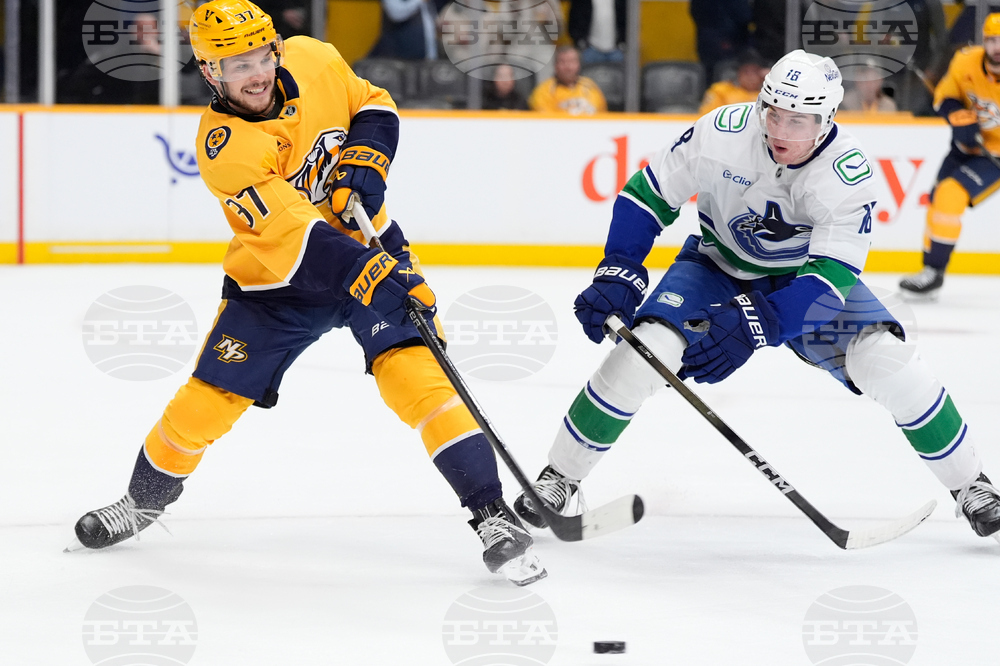 Canucks Predators Hockey