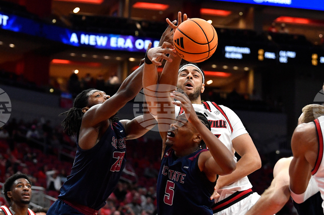 SC State Louisville Basketball