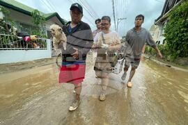 Philippines Extreme Weather Asia Typhoon