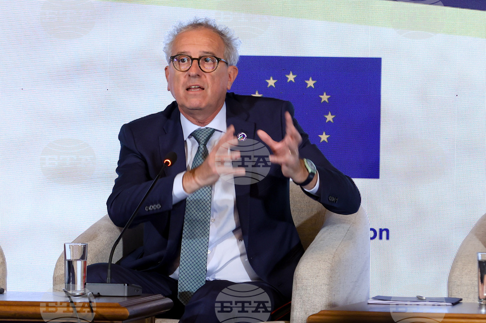 Joining Eurozone in Times of Global Turmoil Is Especially Valuable - ESM Managing Director