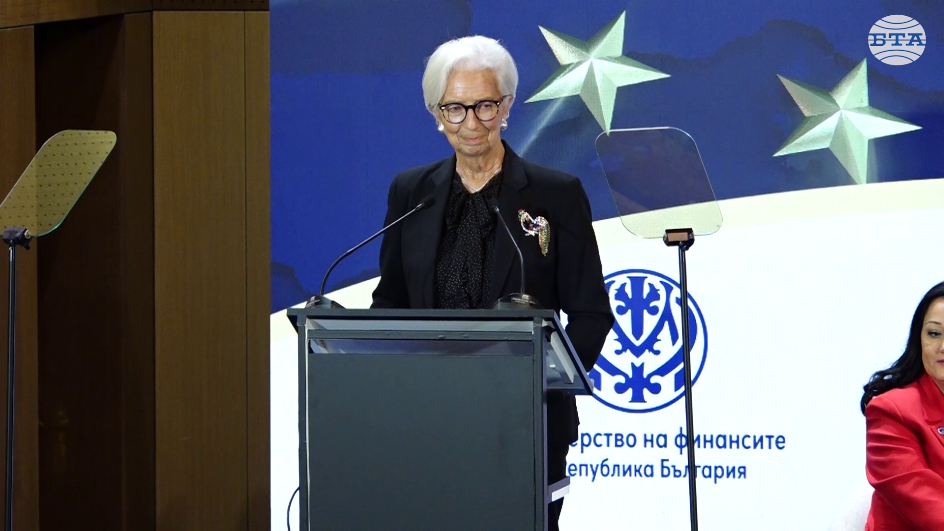 Присъединяването на България към еврото е начало на пътуване, а не край, не се поддавайте на умора от реформите, заяви в София президентът на ЕЦБ Кристин Лагард