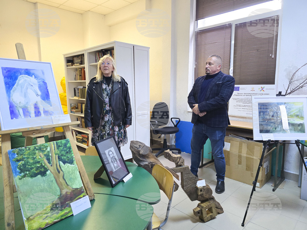 Панагюрище - СУ „Нешо Бончев“ - изложба „Будни“ - откриване