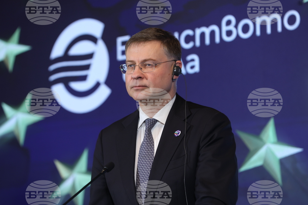 Валдис Домбровскис - пресконференция