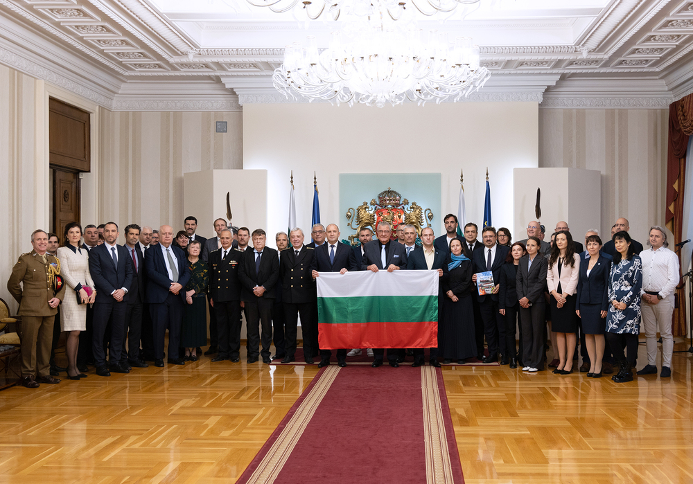 Румен Радев: Изследователите на Антарктида изграждат модел на успешното бъдеще на планетата – не на войни, а на разбирателство и взаимопомощ