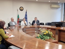 Пловдив - Областна управа - семинар - космически технологии