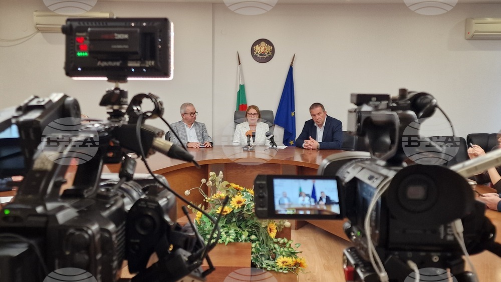 Пловдив - Областна управа - семинар - космически технологии