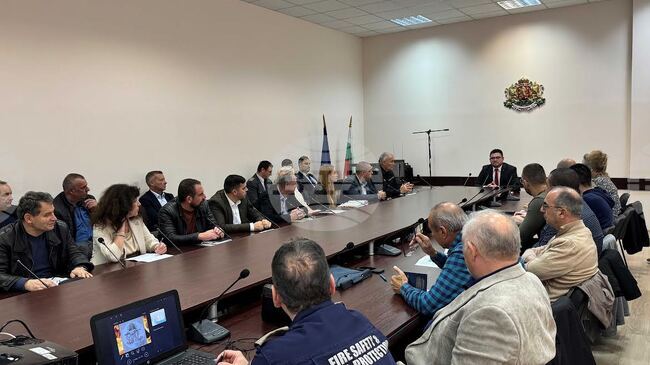 По-голяма част от общините в област Стара Загора имат сключени договори с фирми за поддръжка на пътната мрежа през предстоящия зимен сезон