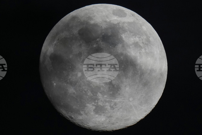 Myanmar Full Moon