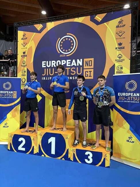 14 медала спечелиха състезателите от клуб Twisted Jiu Jitsu на Европейското първенство и международен турнир по бразилско джу джицу в Рим