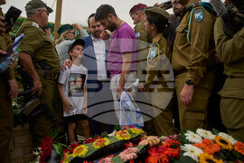 CORRECTION Israel Palestinians