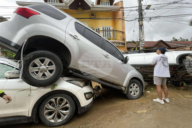 Броят на жертвите на тайфуна "Калмаеги" във Филипините надхвърли 90, над 430 000 души са евакуирани