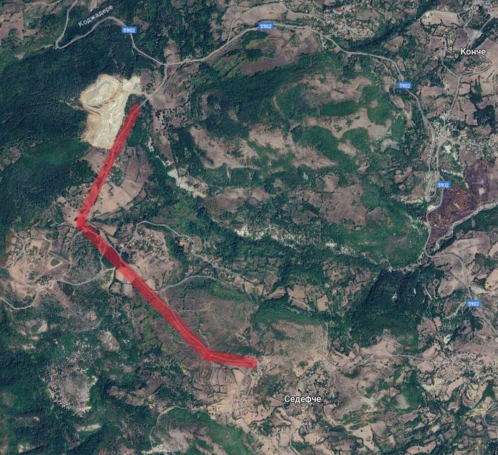 След спечелен проект на Община Момчилград: Близо 5 километра нов асфалт ще улесни достъпа до селата Седефче и Кос 