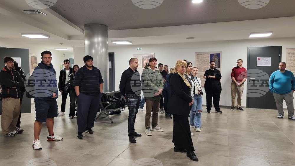 Пловдив - Медицински университет - „В името на живота“ - изложба