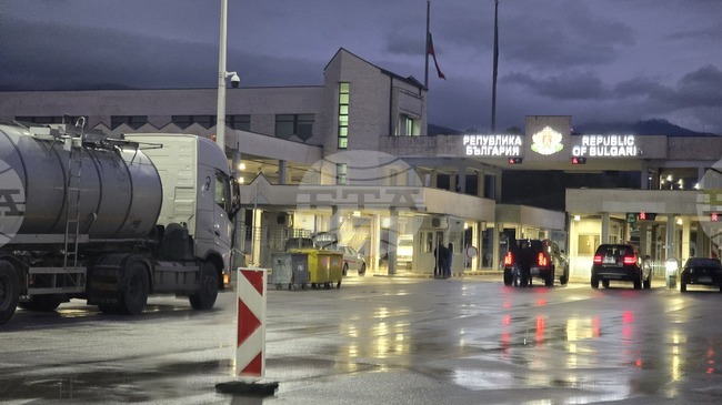 Седем мигранти са задържани на граничен преход"Кулата", каза старши комисар Петър Джигов