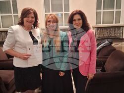  Две столични училища бяха наградени със знак за качество от Националния инспекторат по образованието. Снимка: РУО в София-град