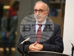 НБУ - библиотека „Проф. Богдан Богданов“ – награждаване